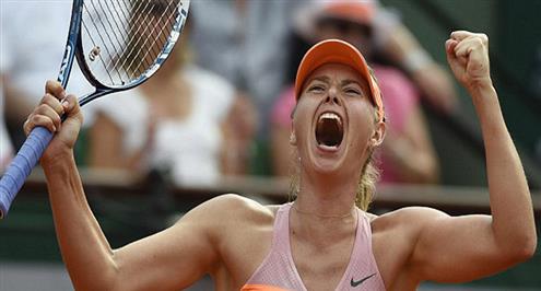 شارابوفا تضرب موعدا مع كفيتوفا في نهائي بطولة بكين